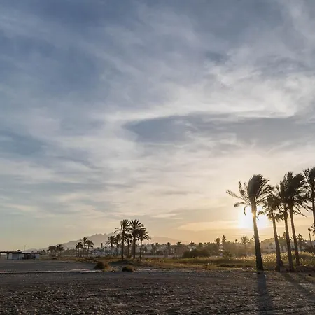 Chill-out # Playa A 8min # Netflix # Relax # * Vera